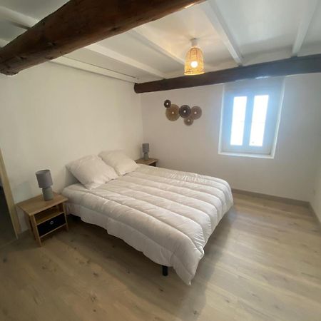 Maison De Village Courthézon Esterno foto